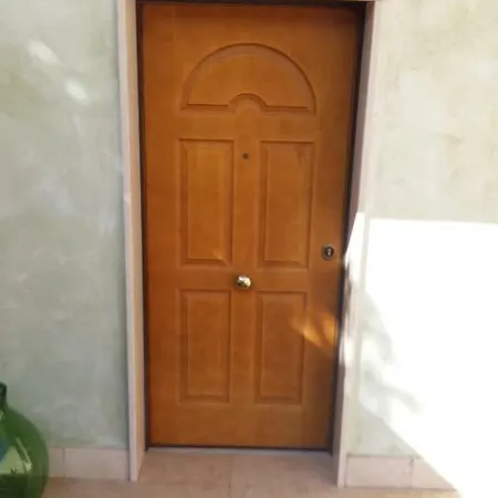 Apartment Only House Surbo